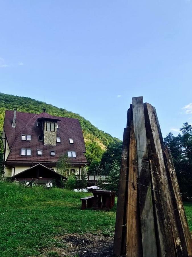 Pension Casa Vanatorilor Băile Olăneşti 외부 사진